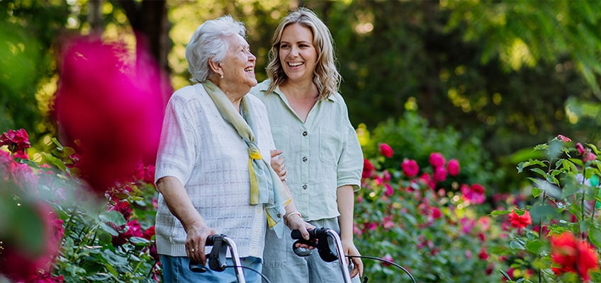 How Skilled Nursing Facilities Support Families and Caregivers